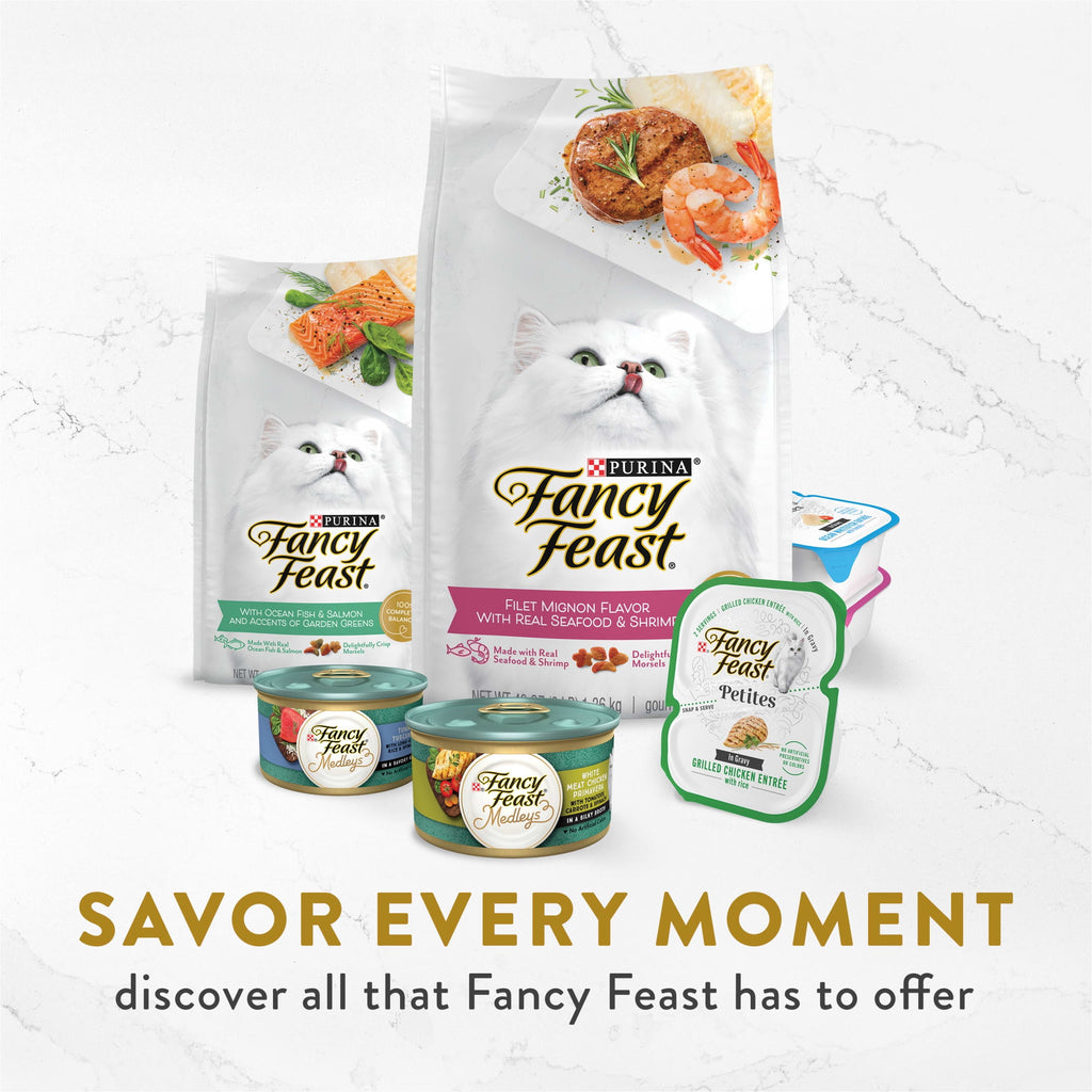 Purina Fancy Feast Broths Kitten Food, Wet Cat Food, Creamy Chicken & Veggies, 1.4 oz Tubs (16 Pack)